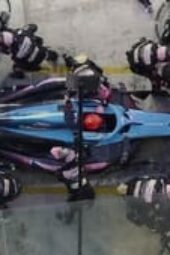 Nonton Film Formula 1: Drive to Survive Season 6 Episode 5 Terbaru